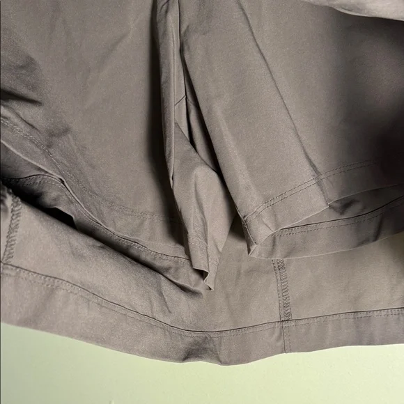 REI Green Women's Athletic Skirt with liner 8 - Picture 7 of 11